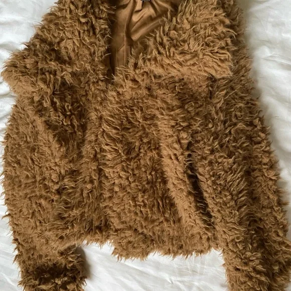 Hyfve faux fur jacket - Picture 2 of 3
